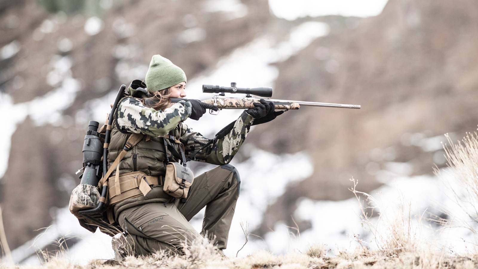 Best Savage Rifles for Big Game Hunting in 2025